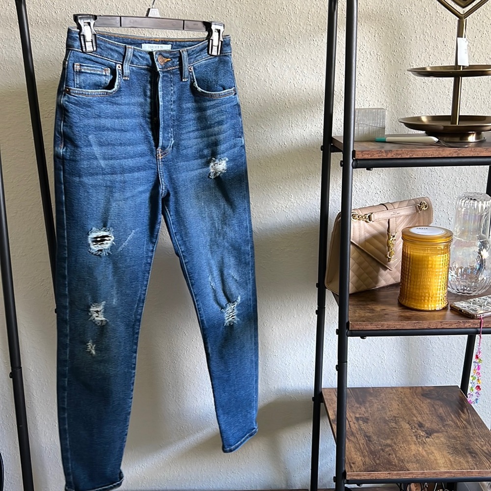 Forever21 Boyfriend Jeans. Size 26.